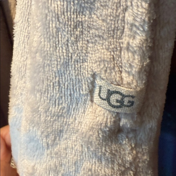 UGG Soft Cream Lounge Robe - Picture 3 of 5